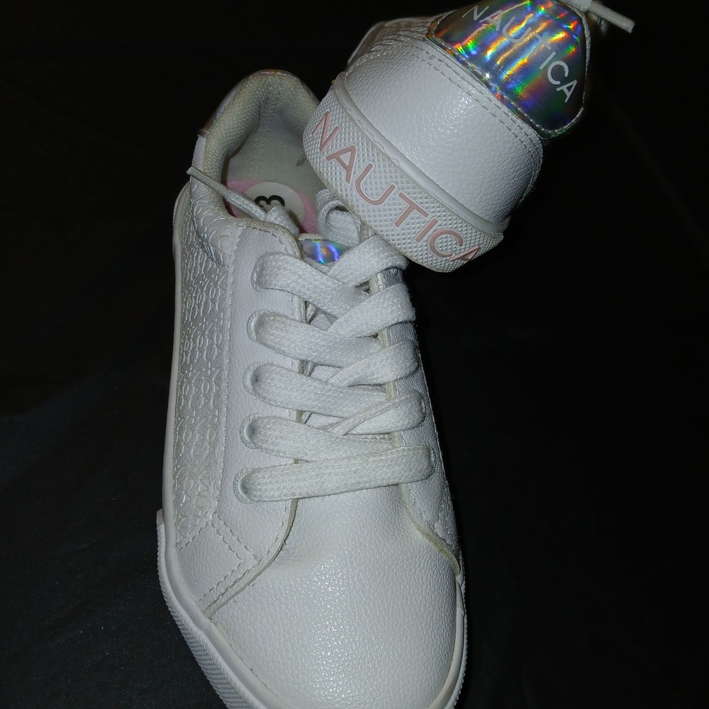 Nautica Kids White Sneakers with Iridescent Touch